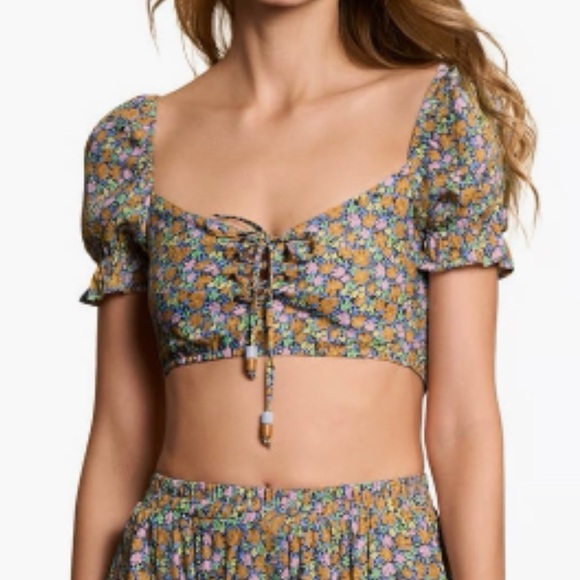 Maaji Blossom Briella Cover-Up Crop Top Ditsy Floral Short Sleeve Ribbon Tie NWT - Picture 4 of 11